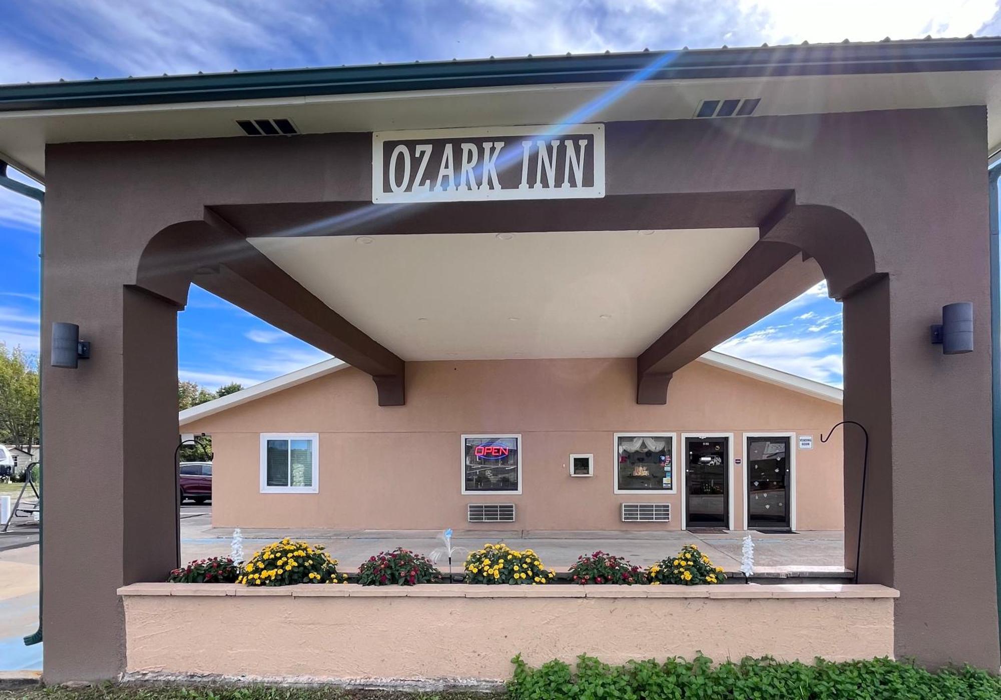 Ozark Inn Mena Экстерьер фото