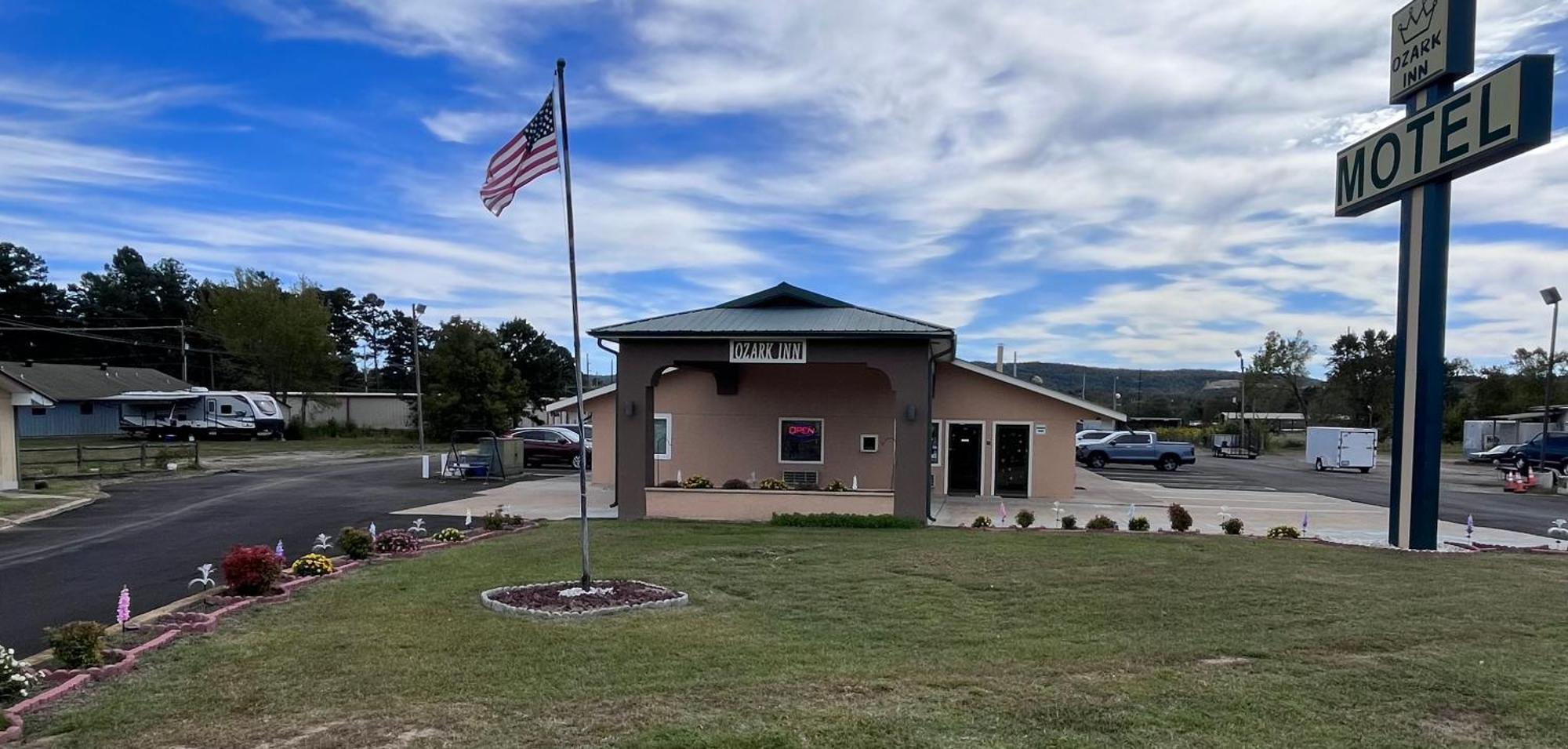 Ozark Inn Mena Экстерьер фото